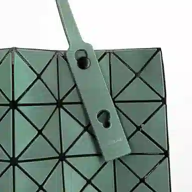 ISSEY MIYAKE Metallic 2211 Tote