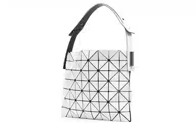 ISSEY MIYAKE Baguette
