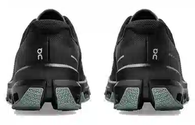 On Cloudventure Black Green