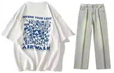 Airwalk T