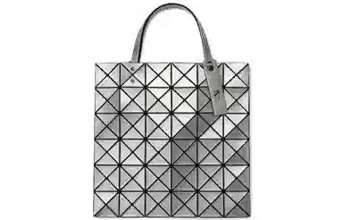 ISSEY MIYAKE Tote