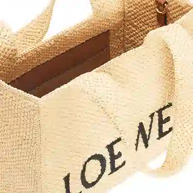 LOEWE Font Tote Tote