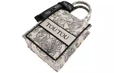 TOUTOU