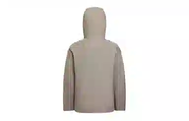 700