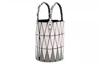 ISSEY MIYAKE Basket