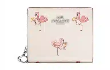 COACH Snap Wallet 11 Logo