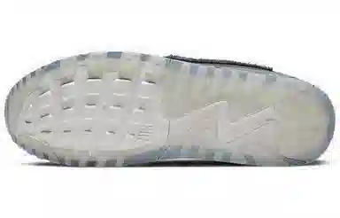 UNDEFEATED x Nike Air Max 90 Black