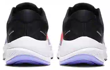 Nike Zoom Structure 23