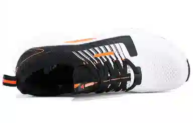 匹克 轻弹 轻速 低帮 跑步鞋 男款 黑白