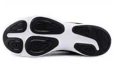 Nike REVOLUTION 4