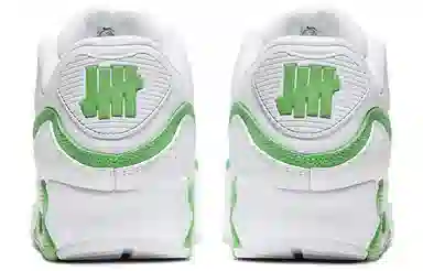 UNDEFEATED x Nike Air Max 90