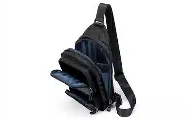 马莎兰缇 小众休闲简约纯色户外出行通勤大容量防泼水潮流 牛津纺 单肩斜挎胸包 男款 烟灰色/黑色