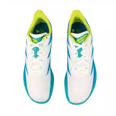 HOKA ONE ONE