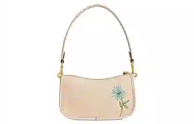 COACH Swinger 20 Ivory