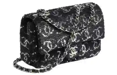 CHANEL 23B