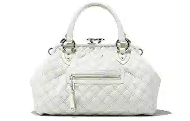 MARC JACOBS