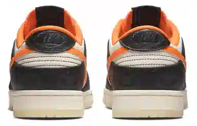Nike Dunk Low PRM "Halloween"