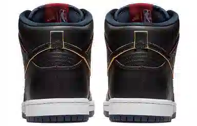 Nike Dunk SB Pro Cavs High