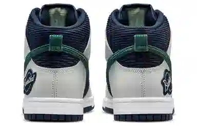 Nike Dunk "Sports Specialties"