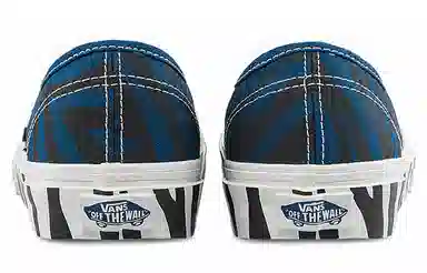 Vans Authentic Animal