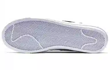 Nike Drop-Type Low Black