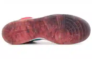 Nike Dunk SB Bloody Gums