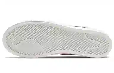 Nike Blazer Low '77 Swoosh Pink