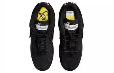 Nike Dunk SB Low Black