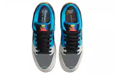 Instant Skateboards x Nike Dunk SB White Blue