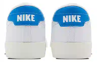 Nike Tennis Classic AC