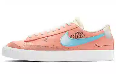 Nike Blazer Low '77 Swoosh Pink