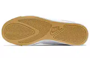 Nike Court Royale AC