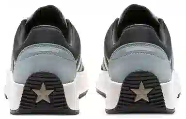 Converse Run Star Hike