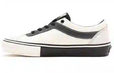 Rassvet x Vans Bold White