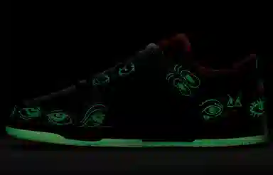 Nike Dunk Low PRM "Halloween"