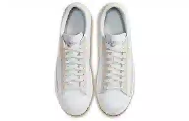 Nike Blazer Low White
