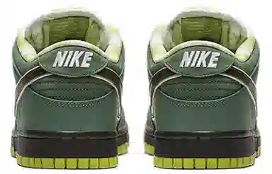 Concepts x Nike Dunk SB "Green Lobster"
