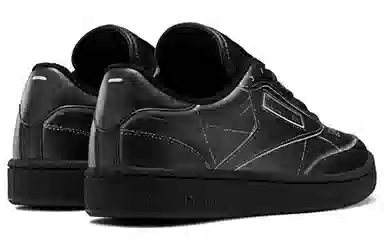 Maison Margiela x Reebok Club C