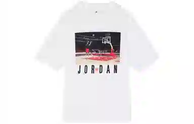 Jordan BrandUNDEFEATED T