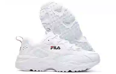 FILA Tracer