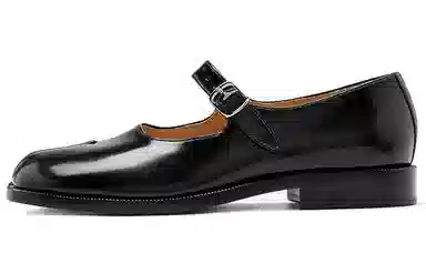 Maison Margiela Tabi Black