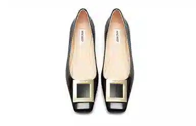 NINE WEST