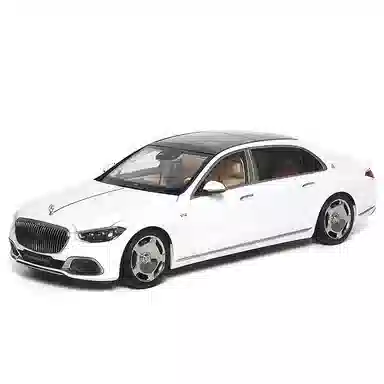 Almost Real 118 S S680 2021
