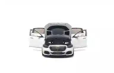 Almost Real 118 S S680 2021