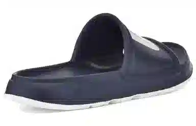 UGG Wilcox