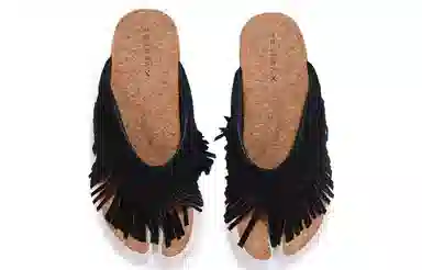 xVESSEL Tassel Toe Slides