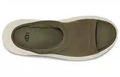 UGG CA805