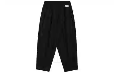 UNDEFEATED FW23