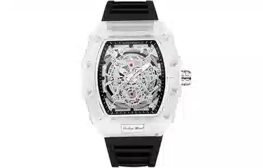 Katie Ermilio 30 KE23081130