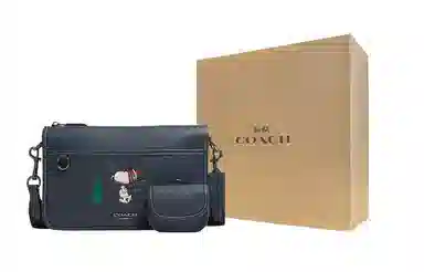 COACH x Peanuts Snoopy Heritage 25